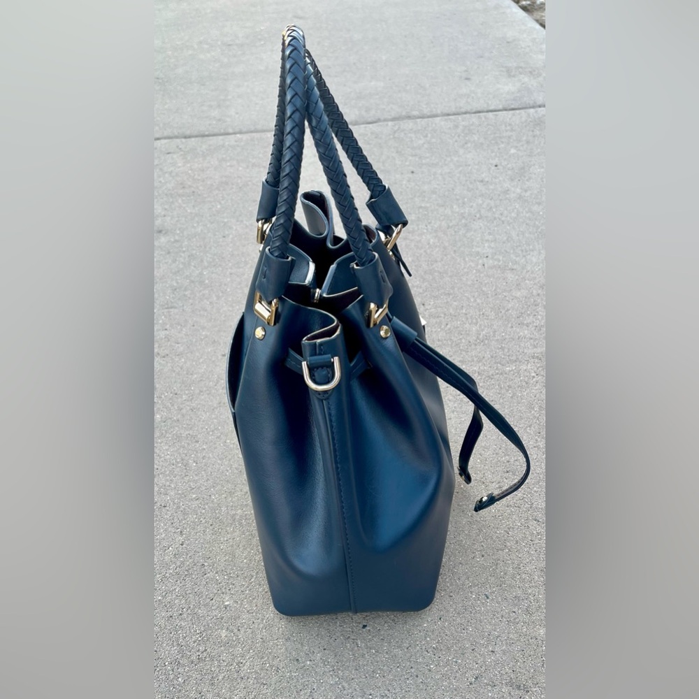 Michael Kors Blakely Medium Leather Bucket Bag Navy Blue - Picture 5 of 12
